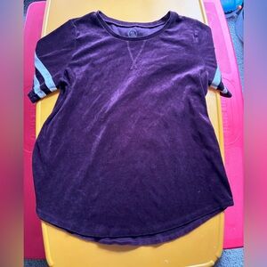 Soft velvety maroon short sleeves